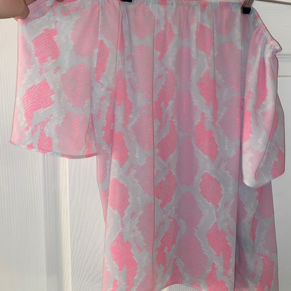 Buddy Love off the shoulder top